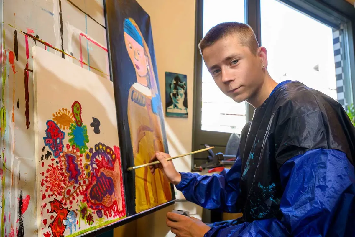 Accent-vso-op-zuid-jongen-schilderen